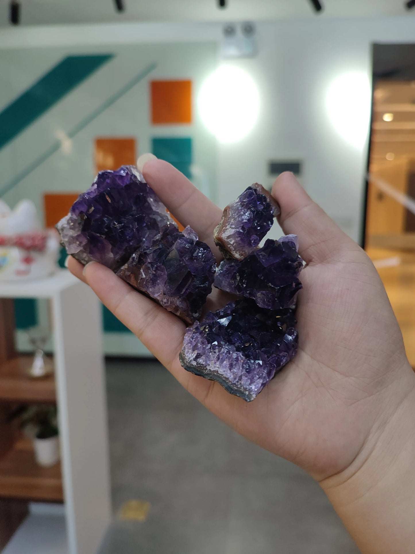 Amethyst-Geode - Natürlicher Quarzstein für Dekoration und Heilung