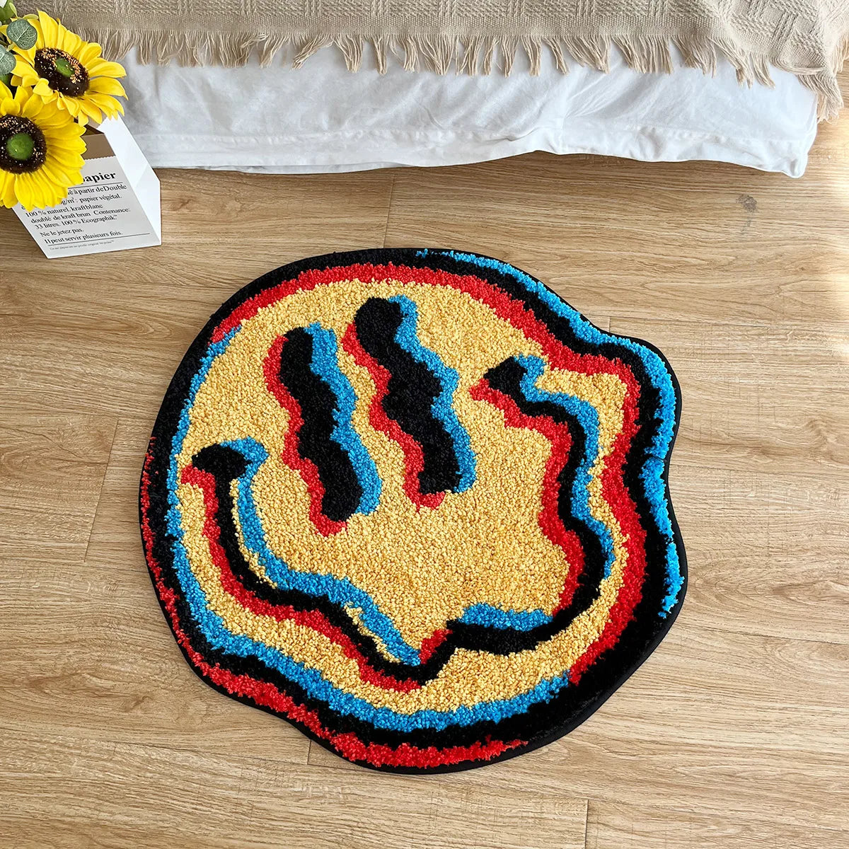 Trippy Smiley Teppich – Einzigartiges Tuft-Design & Rutschfest