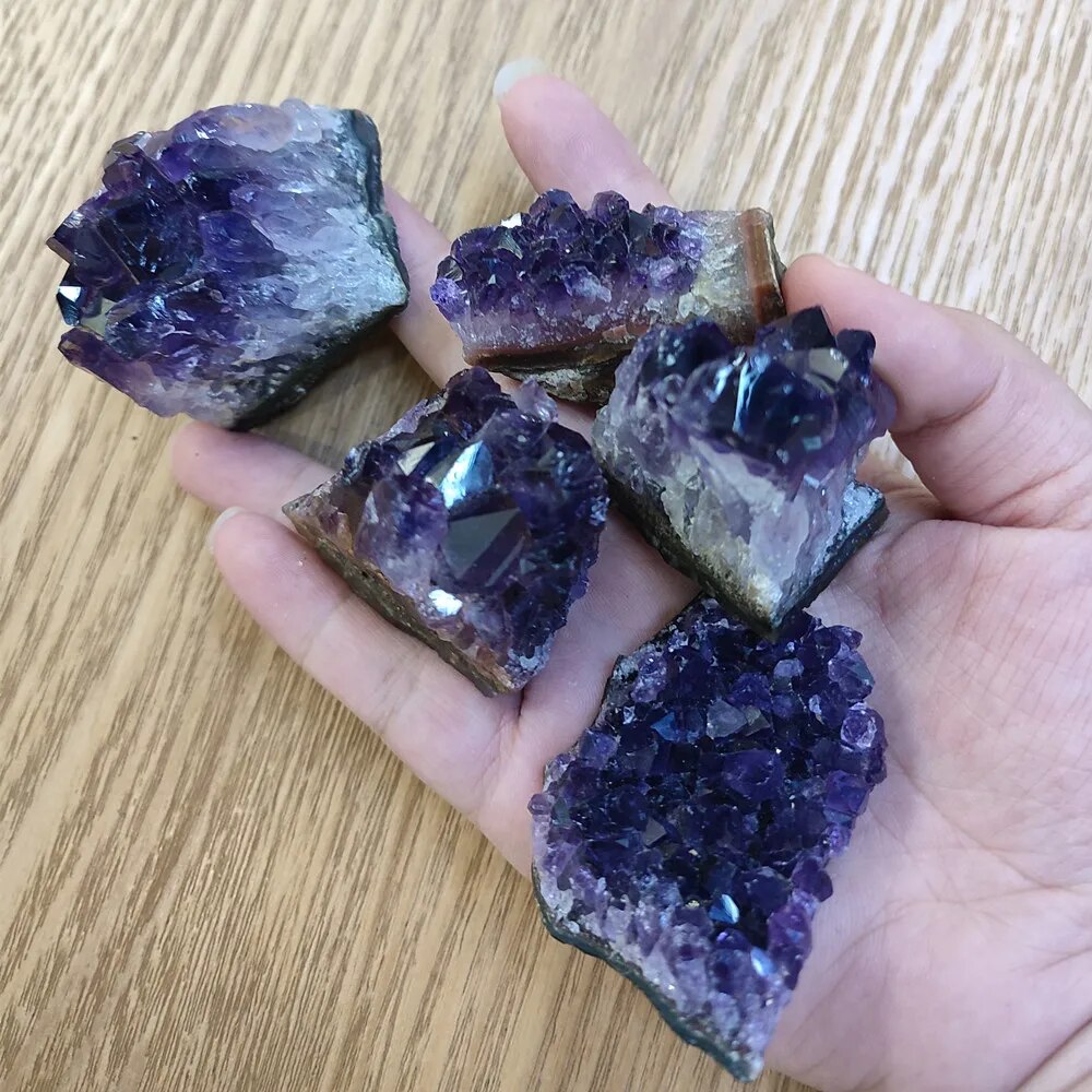Amethyst-Geode - Natürlicher Quarzstein für Dekoration und Heilung