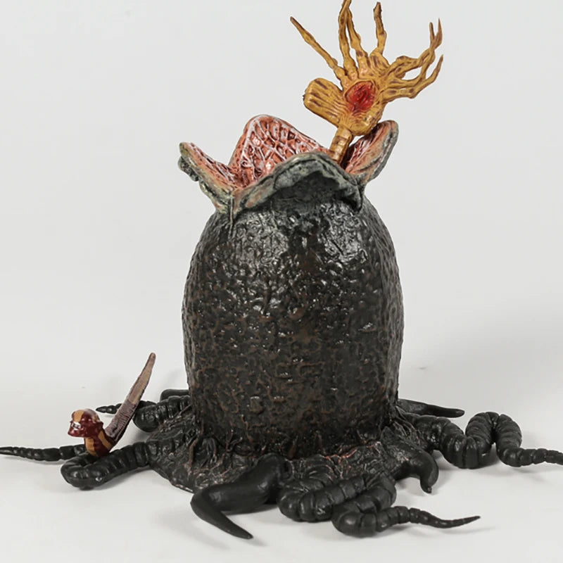 Xenomorph Nest Set – Chestburster & Facehugger