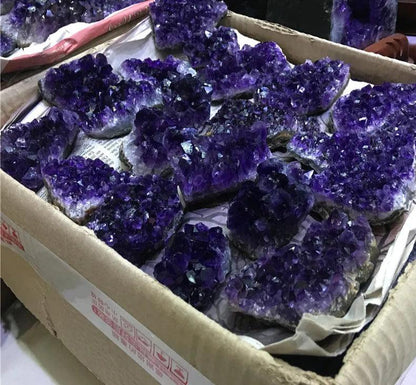 Natürlicher Amethyst-Quarz-Kristall - Dekoration und Energieheilung