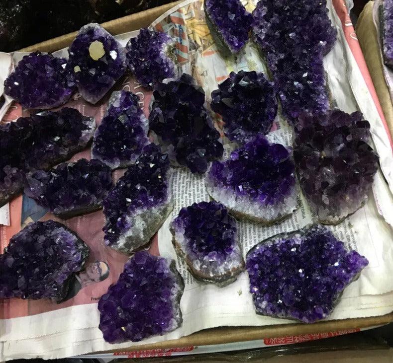 Natürlicher Amethyst-Quarz-Kristall - Dekoration und Energieheilung