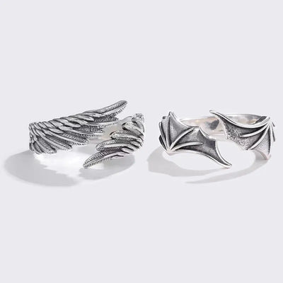 Retro Engels Ring von NiZED als Ring, Streetwear Schmuck und provokantes Accessoire