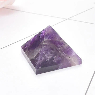 Kristallpyramide Meditation SPIRIT Schwarzlichtposter - Produktbild 3 - NiZED