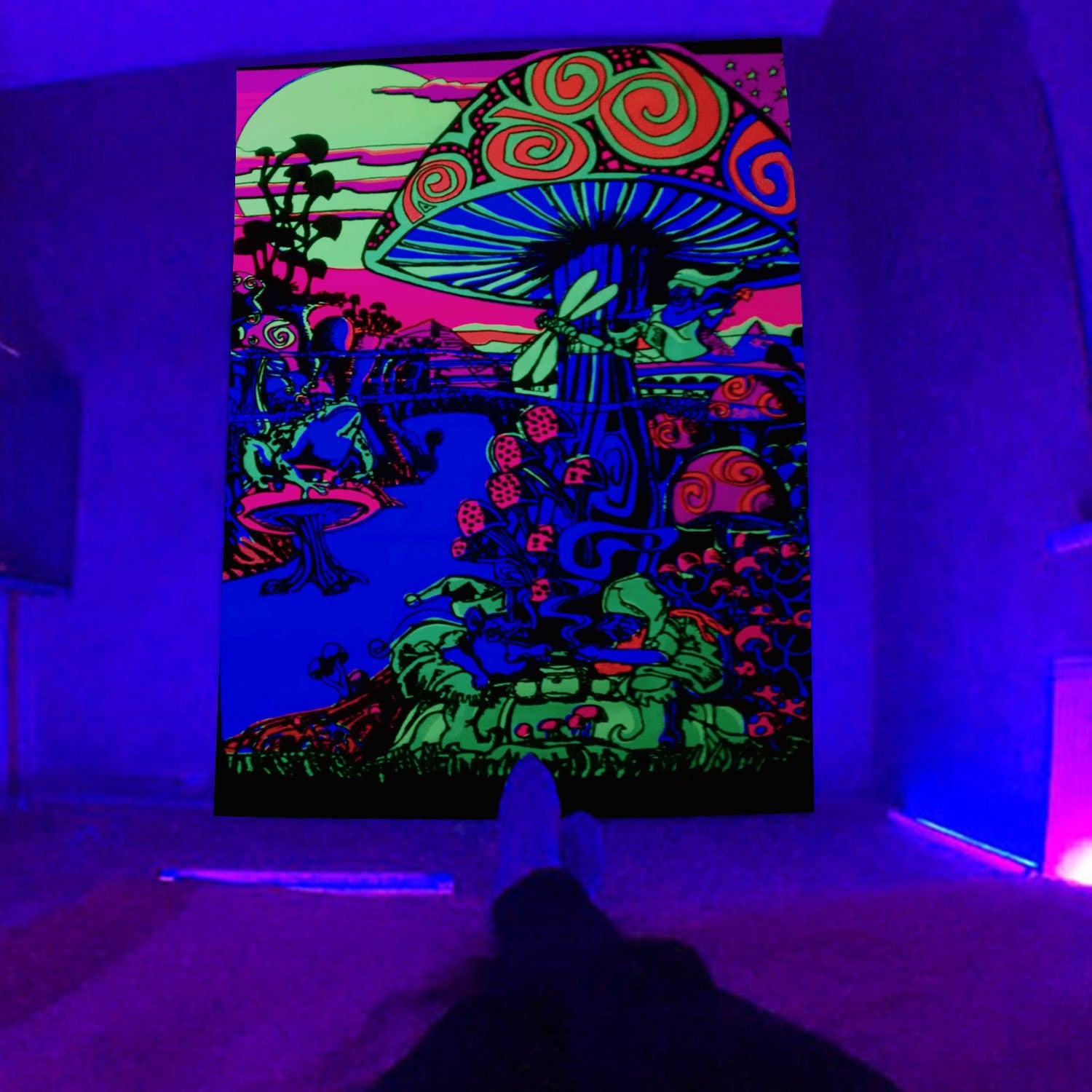 The Sun Fluorescence Schwarzlichtposter
