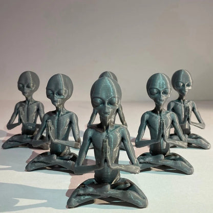 Mystic Alien Sage – Mini Resin Ornament