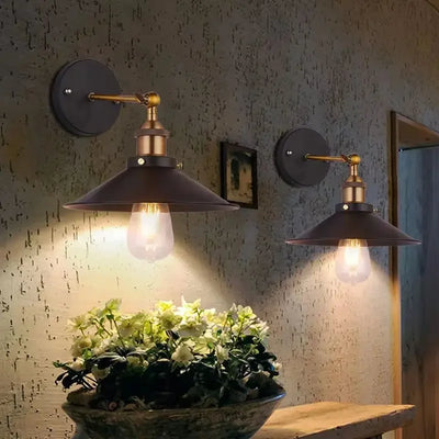 Iron Signal – Industrielle Retro-Wandleuchte