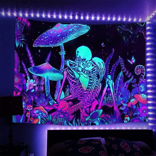 Carpet Rou Schwarzlichtposter von NiZED als Schwarzlicht Poster und Blacklight Wanddeko Ansicht 2