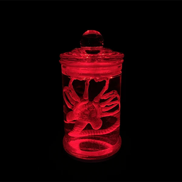 Alien Glow Jar – Xenomorph Embryo