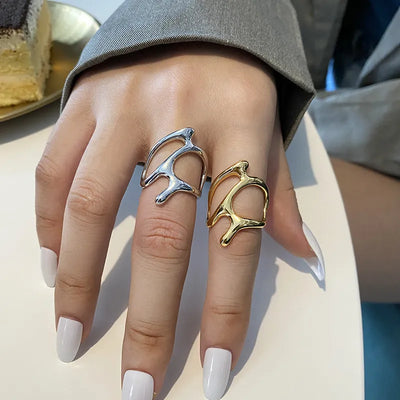 Trendiger Silberfarbener Ring von NiZED als Ring, Streetwear Schmuck und provokantes Accessoire Ansicht 6