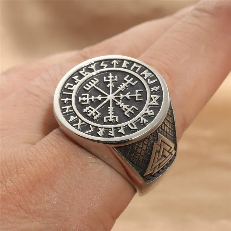 Vintage Ring - Trendige Symbole und Muster
