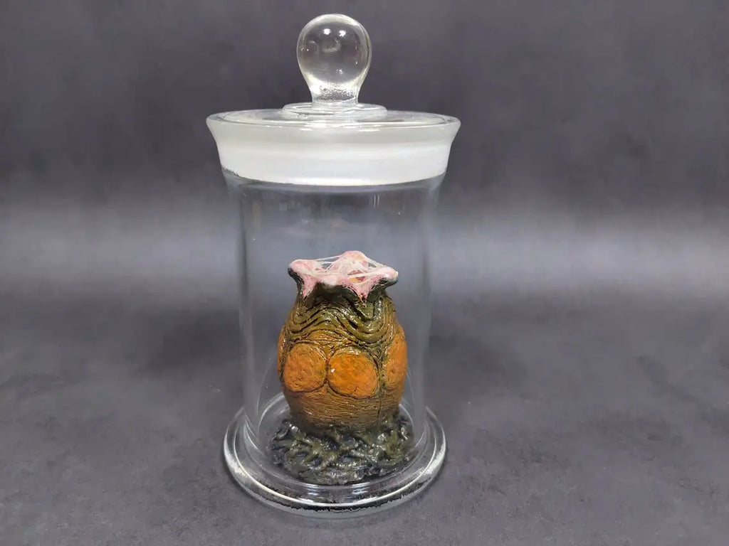 Xenomorph Egg Vessel – Movie Prop
