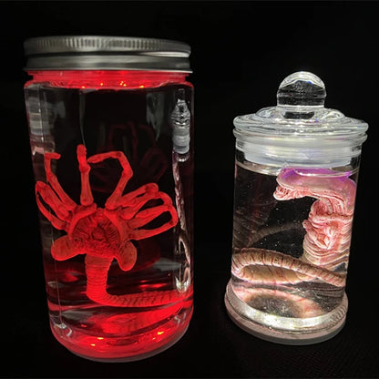 Alien Glow Jar – Xenomorph Embryo