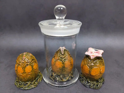 Xenomorph Egg von NiZED als Alien Gadget, trippy Accessoire und Geschenkidee