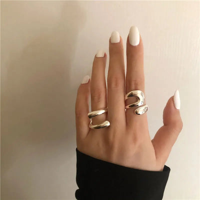 Trendiger Silberfarbener Ring von NiZED als Ring, Streetwear Schmuck und provokantes Accessoire Ansicht 13