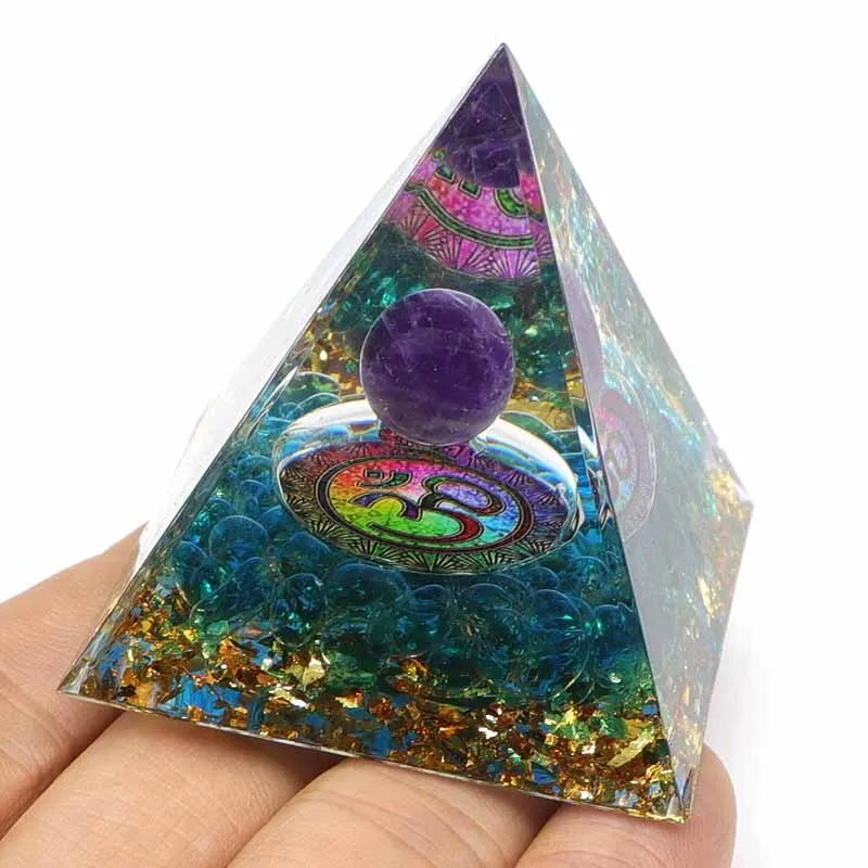 Orgonit-Pyramide - Energie und Meditation für Zuhause