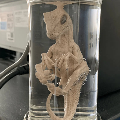 Trex Embryo von NiZED als Alien Gadget, trippy Accessoire und Geschenkidee