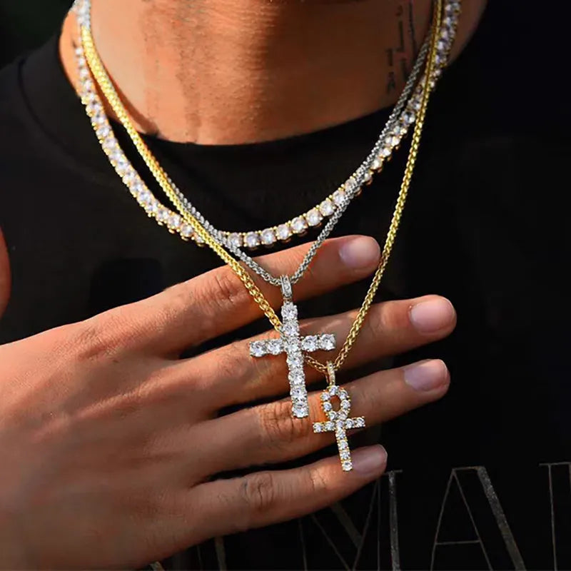 Kreuz-Anhänger Halskette im Hip-Hop-Stil - Iced Out Design
