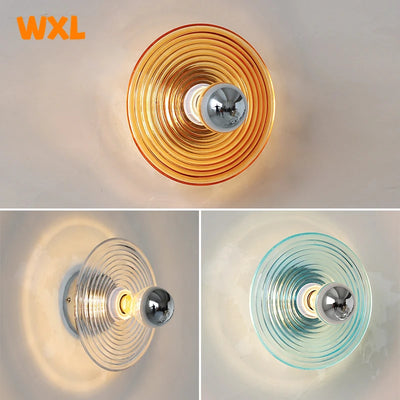 STAINED WAVE – BUNTE GLAS-WANDLEUCHTE IM RETRO-STIL