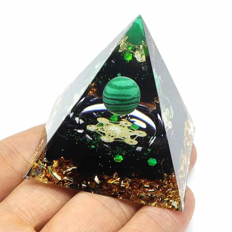 Orgonit-Pyramide - Energie und Meditation für Zuhause