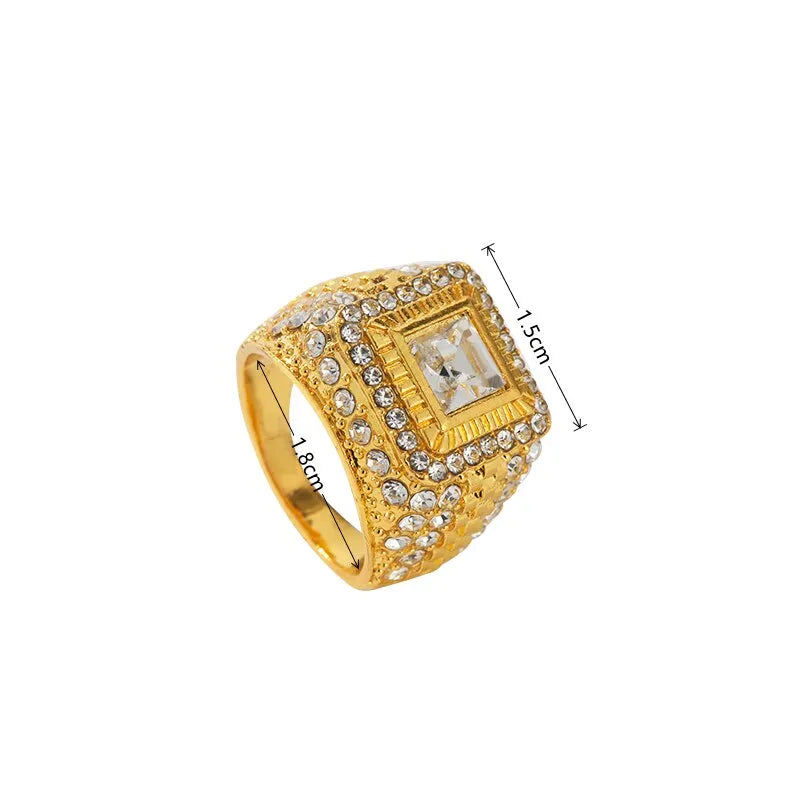 Goldfarbener Ring für Herren - Handgemachtes Design mit Glassteinen