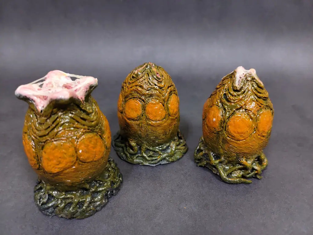 Xenomorph Egg Vessel – Movie Prop