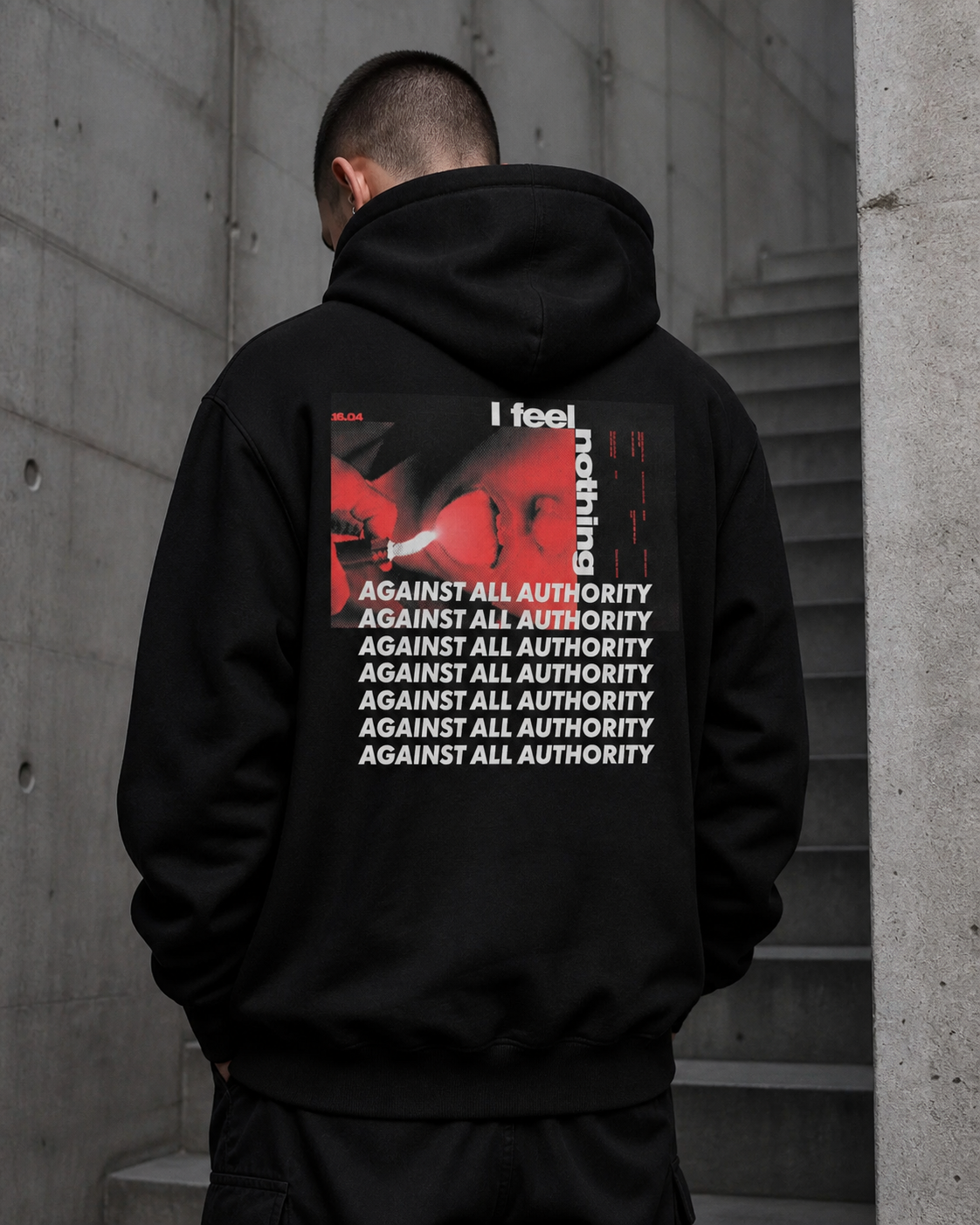 Against All Authority Hoodie in Schwarz an männlichem Model, Rückansicht – KI-generierte Darstellung