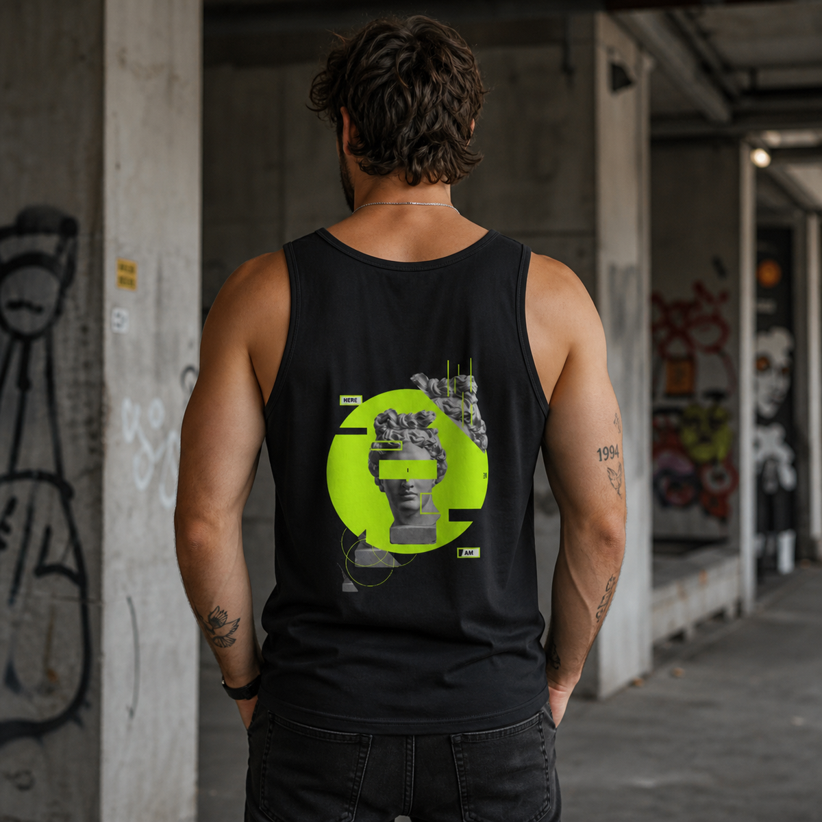Here Art Tank Top Modellansicht - KI-generierte Darstellung