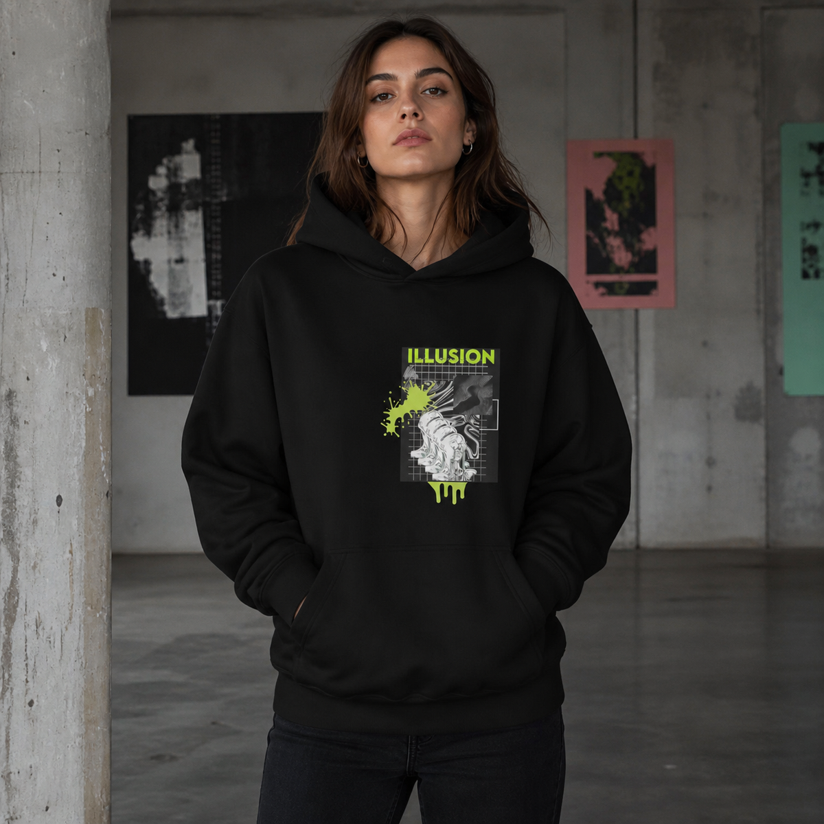 Illusion Graphic Hoodie von NiZED mit neongrünem Frontprint am weiblichen Model – KI-generierte Darstellung