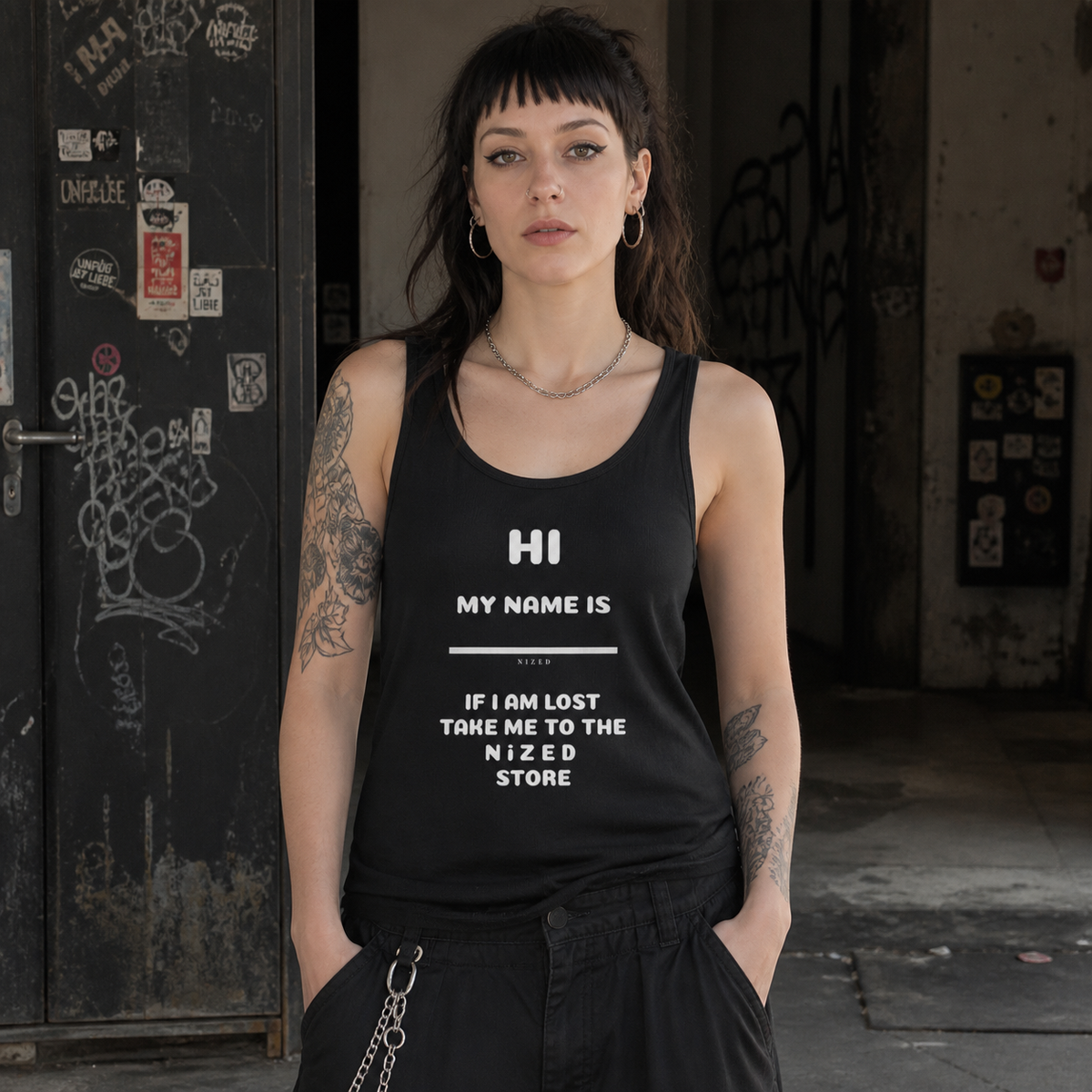 Name Tank Top Modellansicht - KI-generierte Darstellung