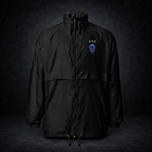 EX TAS Y EMMA LOVE Windbreaker – schwarze Jacke im neutralen dunklen NiZED Studio