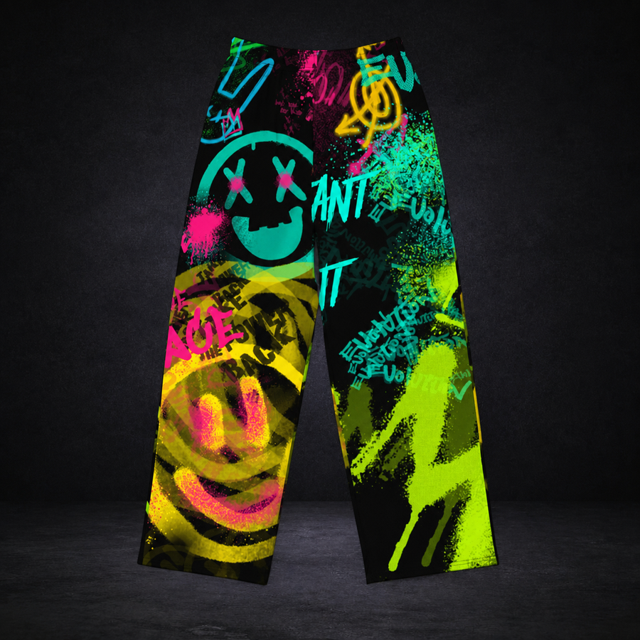 Funky jogging pants with wide legs