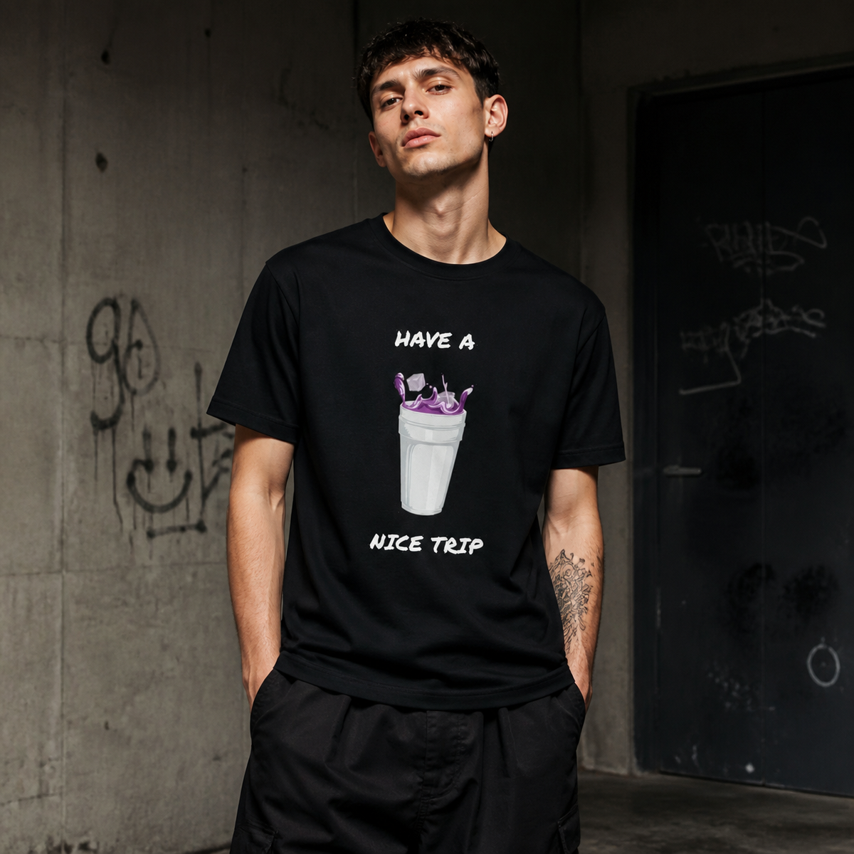 Have a Nice Trip T-Shirt Herren Model Frontansicht - KI-generierte Darstellung