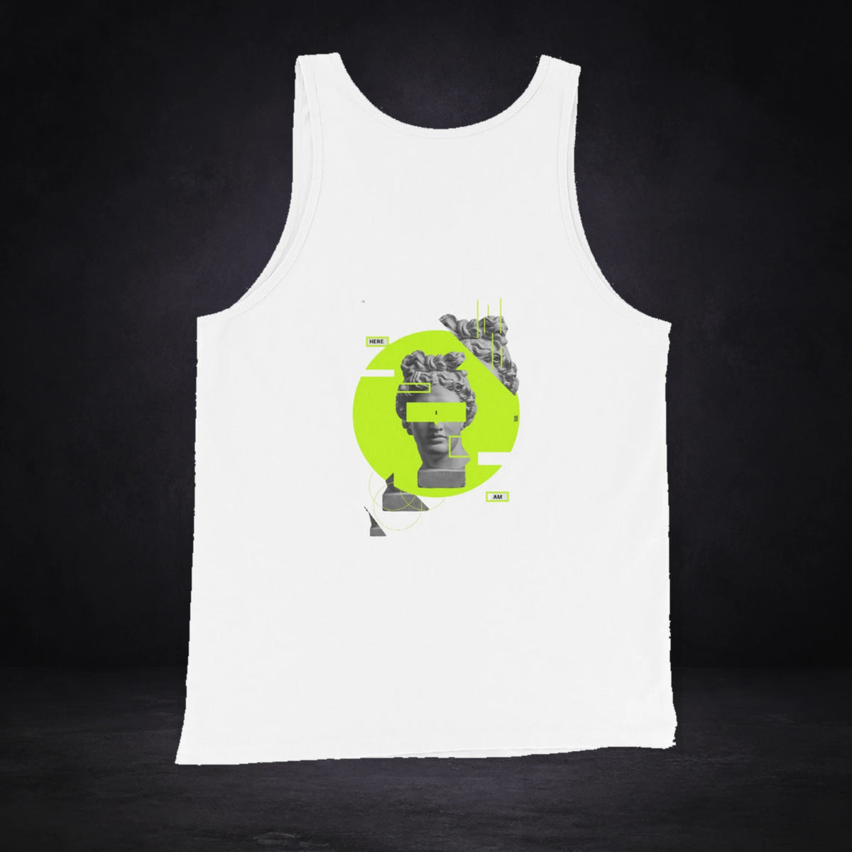 Here Art Tank Top von NiZED, Rückansicht mit Designprint vor dunklem Betonhintergrund