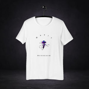 Magic Mushroom Tshirt von NiZED, Vorderansicht mit Designprint vor dunklem Betonhintergrund
