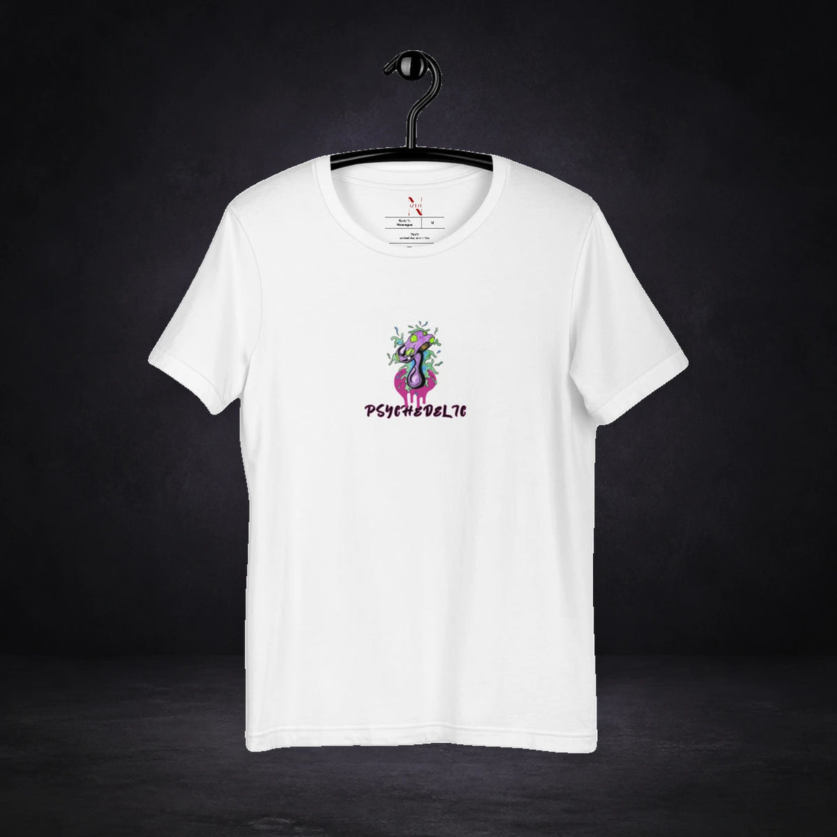 Psychedelic Graphic T-Shirt von NiZED, Vorderansicht mit Designprint vor dunklem Betonhintergrund