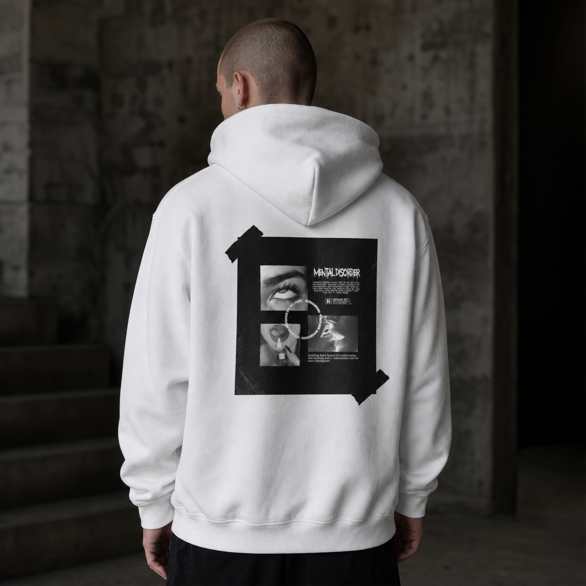 Reckless Graphic Hoodie Herren Model Rückansicht Berlin – KI-generierte Darstellung