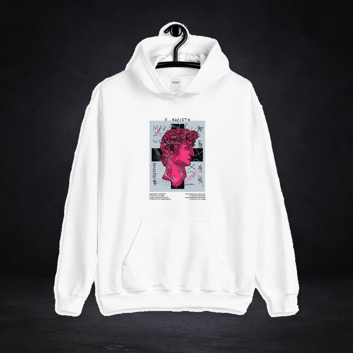 Society Graphic Hoodie von NiZED in Weiß, Vorderansicht mit Designprint vor dunklem Betonhintergrund