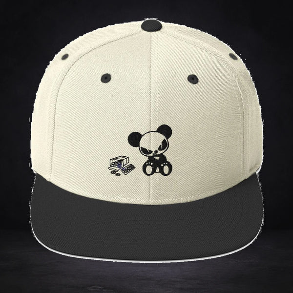 Ted Crack Cap von NiZED, Produktansicht mit Design vor dunklem Betonhintergrund