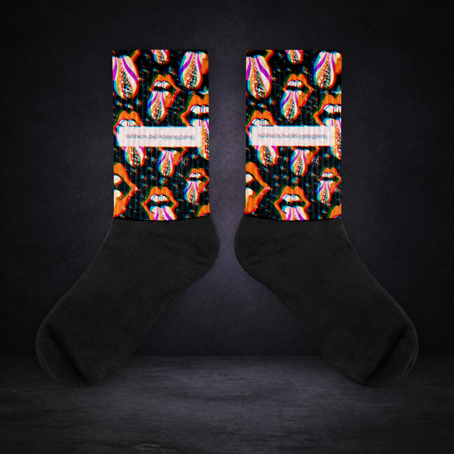 tongue socks
