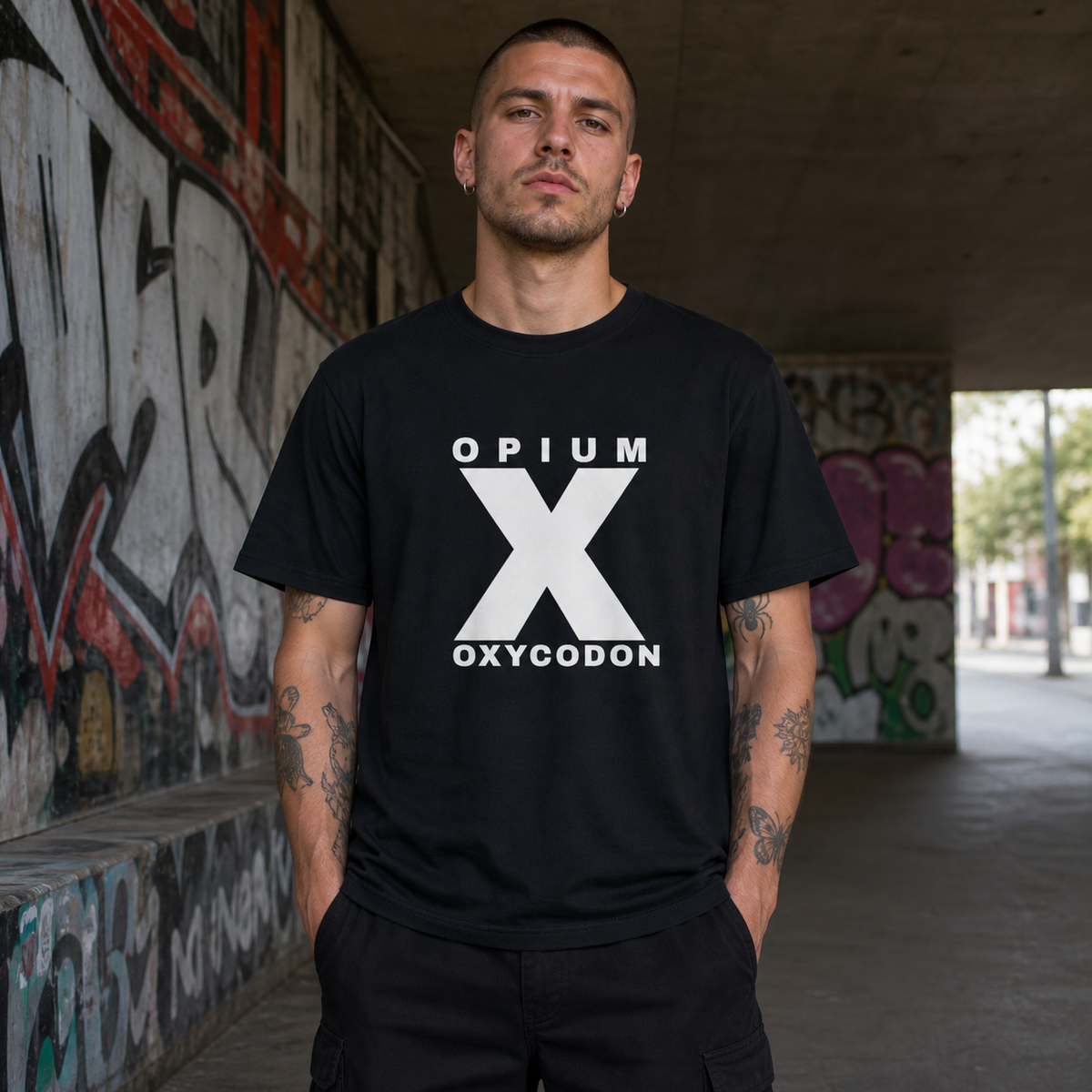 Opium Bliss Highcodon T-Shirt NiZED männliches Model – KI-generierte Darstellung