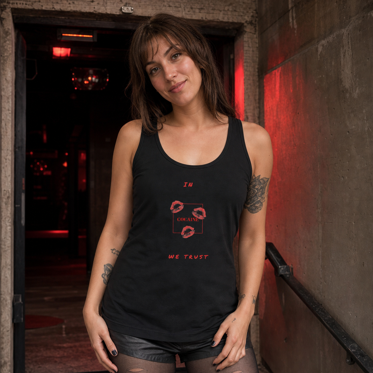 In Party We Trust Tank Top Modellansicht - KI-generierte Darstellung