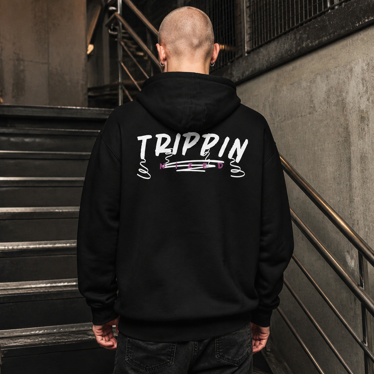 Trippin Graphic Hoodie Herren Modell Rückenansicht – KI-generierte Darstellung
