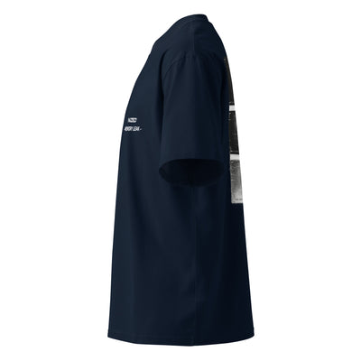 MEMORY LEAK Oversized T-Shirt von NiZED, French Navy, Seitenansicht – lockere Oversized-Passform mit gesenkten Schultern
