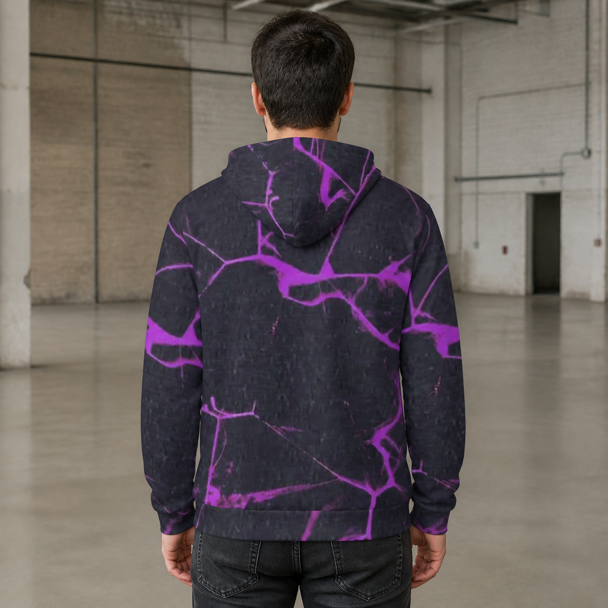 Xyphez Graphic Hoodie Herren Modell Rückenansicht – KI-generierte Darstellung