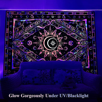 Cloth Carpet Schwarzlichtposter von NiZED als Schwarzlicht Poster und Blacklight Wanddeko