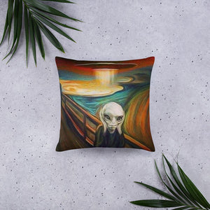 Alien Cries Kissen von NiZED als Statement Kissen, Home Deko und Geschenkidee