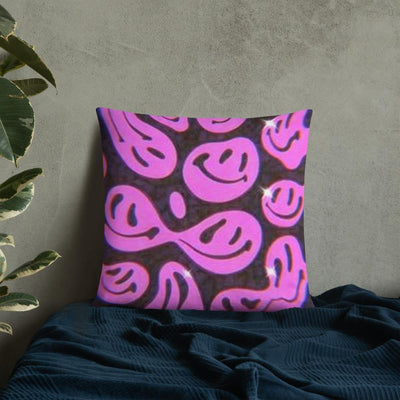 Smile Kissen von NiZED als Statement Kissen, Home Deko und Geschenkidee