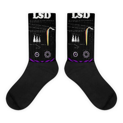 Statement Statement Socken von NiZED als Statement Socken fuer Rave und Streetwear Detail