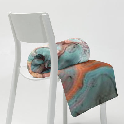 Cika Vibes Kuscheldecke von NiZED als Kuscheldecke, Home Statement und Geschenkidee